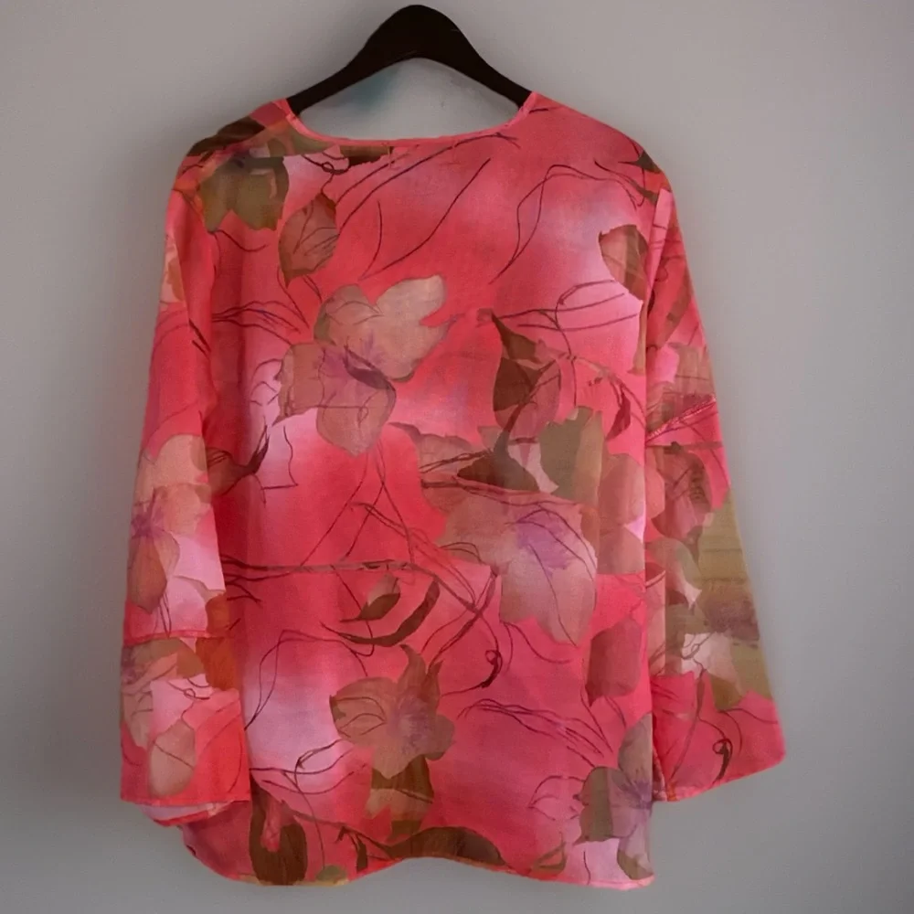 Plus Size Extended Mirasol Woman 1X Pink Floral Tunic Blouse Bell Sleeve Defect